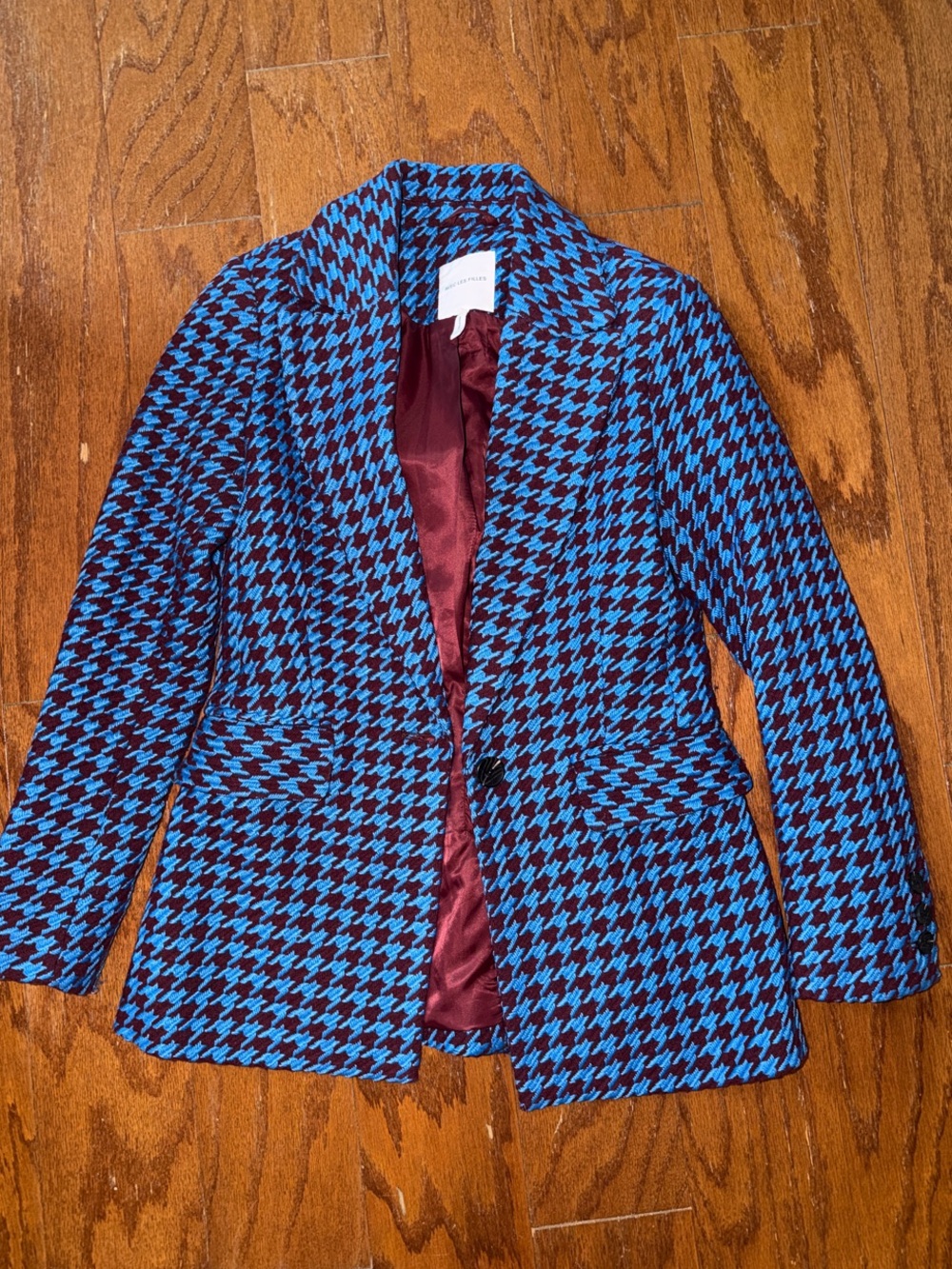 Avec Les Filles Blue and Cranberry Houndstooth Blazer